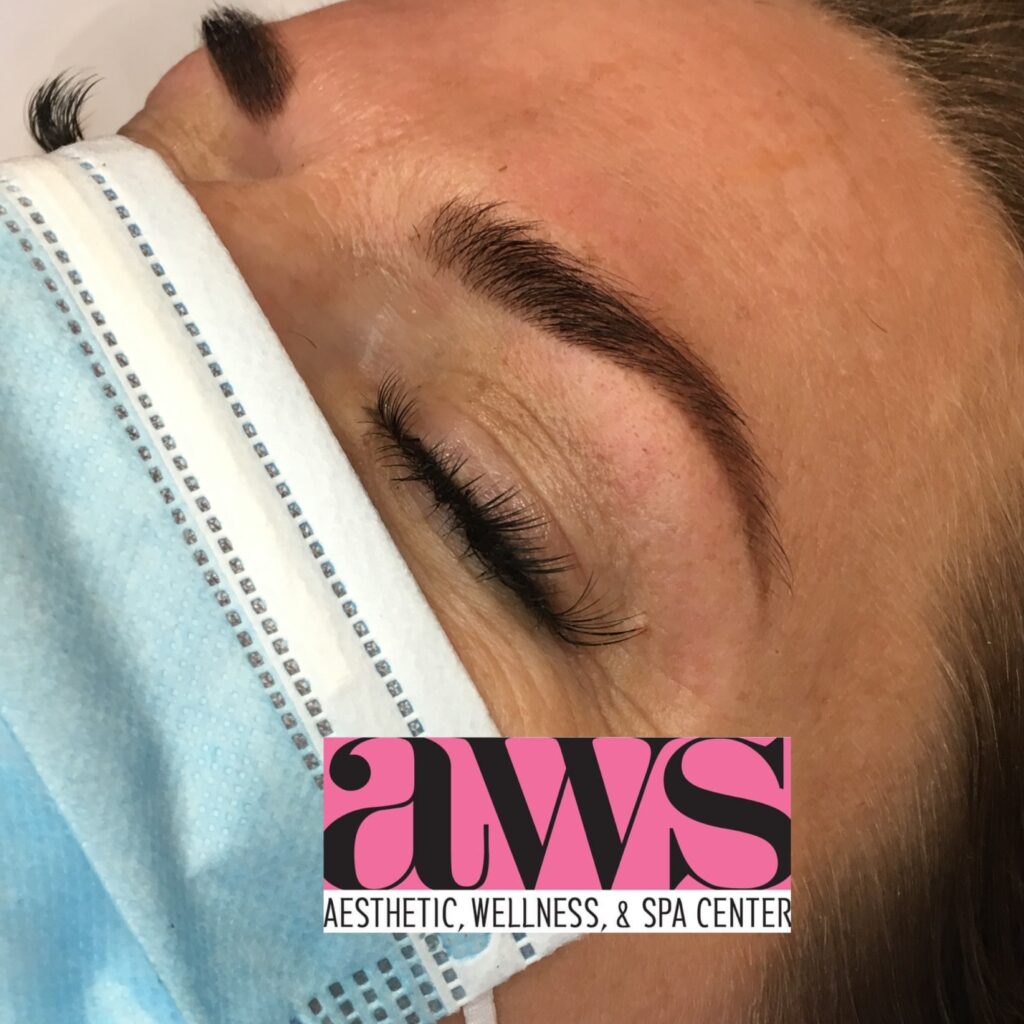 henna brow tint and wax in grand ledge Michigan by kylie brooks licensed aesthetician